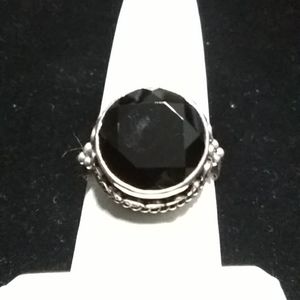 Spinel Ring
